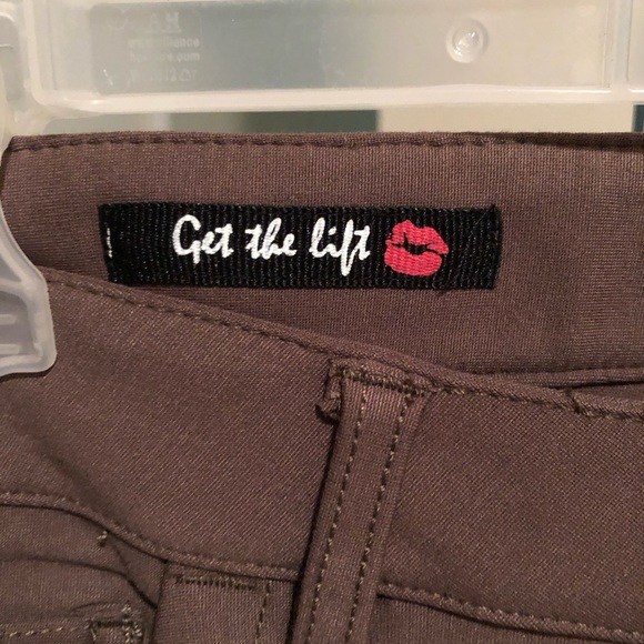 Hot Kiss 9 Get The Lift Skinny Leg Pants - Picture 6 of 9